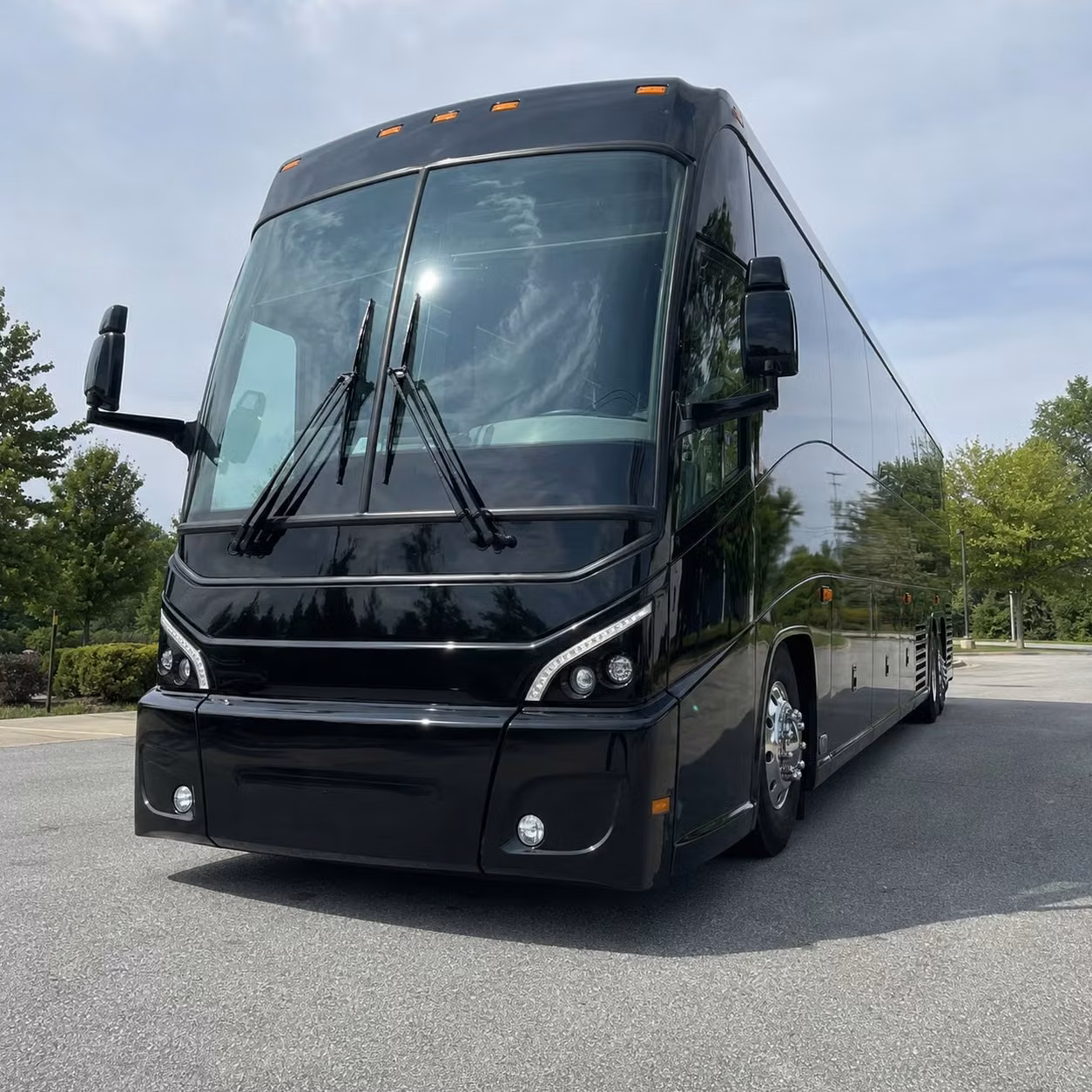 get the right bus for large scale government events and conferences at the overland park convention center